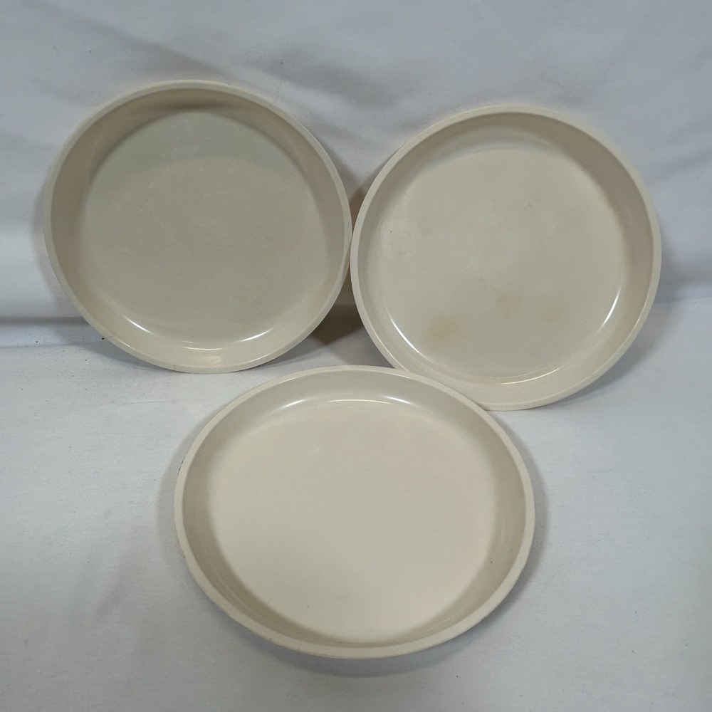 Le Menu Lot of 3 Vintage High Temp Lunch Round Microwavable Plates TV Dinner 80s